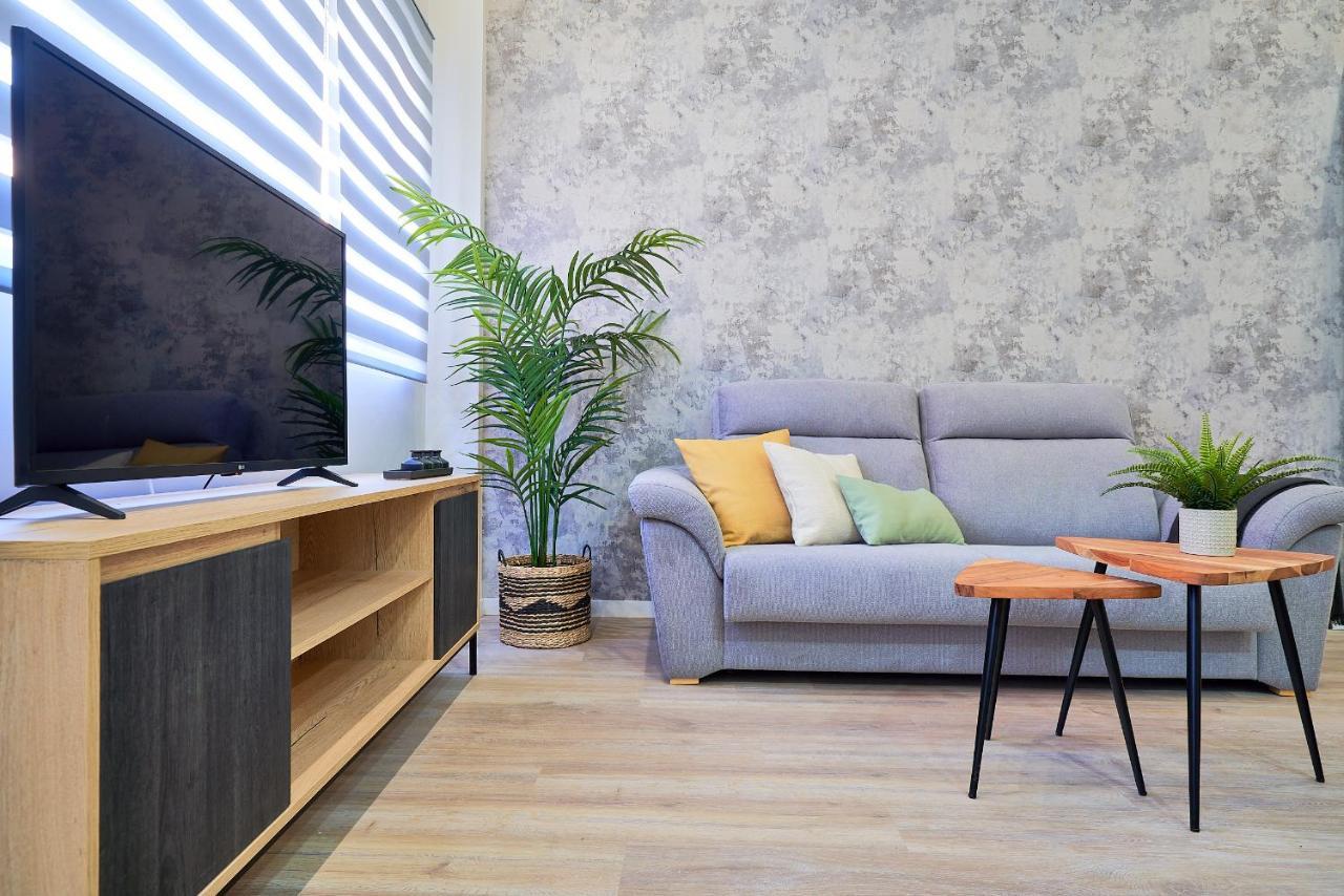 Del Parque Flats Estudio Capuchinos Malaga Zewnętrze zdjęcie